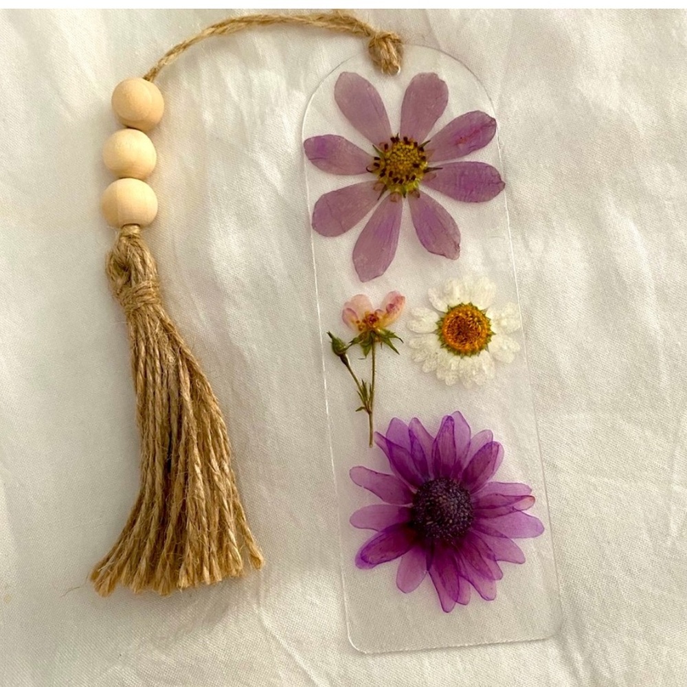 Purple Hand crafted pressed flower Bookmark with Tassel and wooden beads